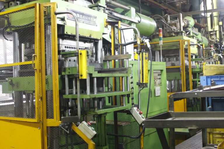 Injection machine